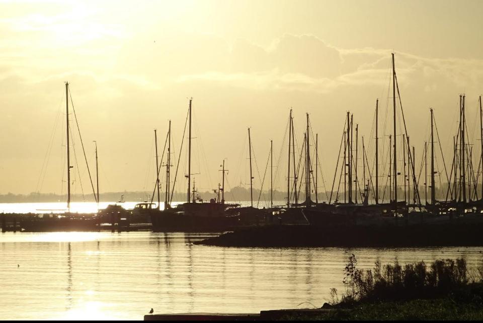 Bed En Breakfast Medemblik Buitenkant foto